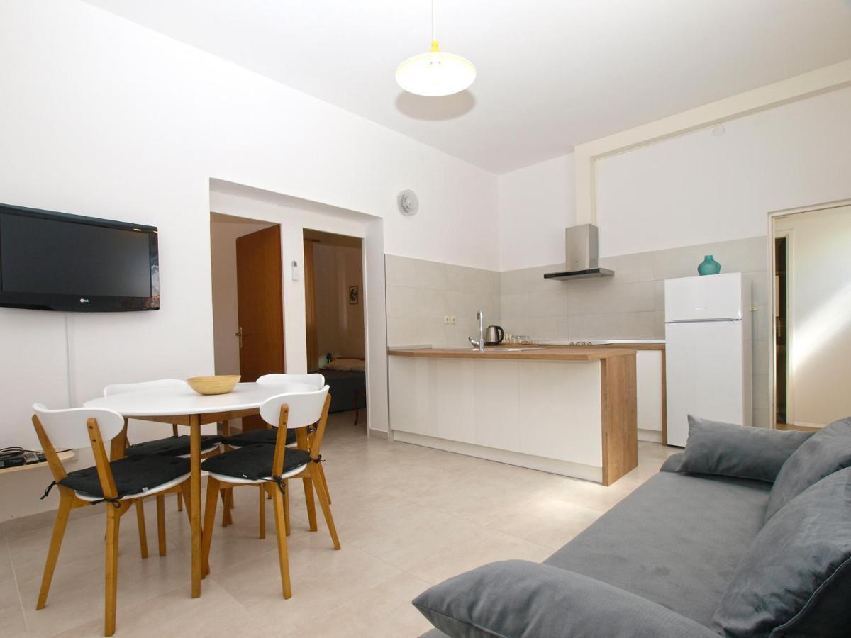 Apartemnts Guido 762 Pjescana Uvala Exterior photo