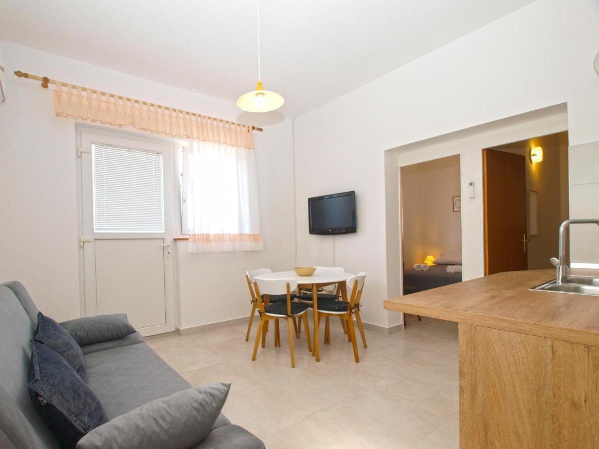 Apartemnts Guido 762 Pjescana Uvala Exterior photo