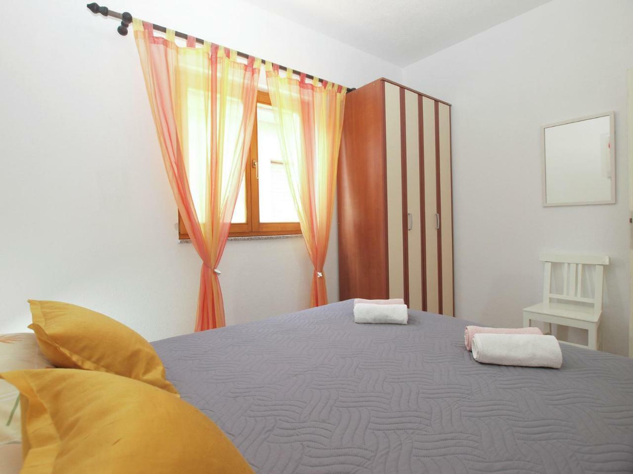 Apartemnts Guido 762 Pjescana Uvala Exterior photo