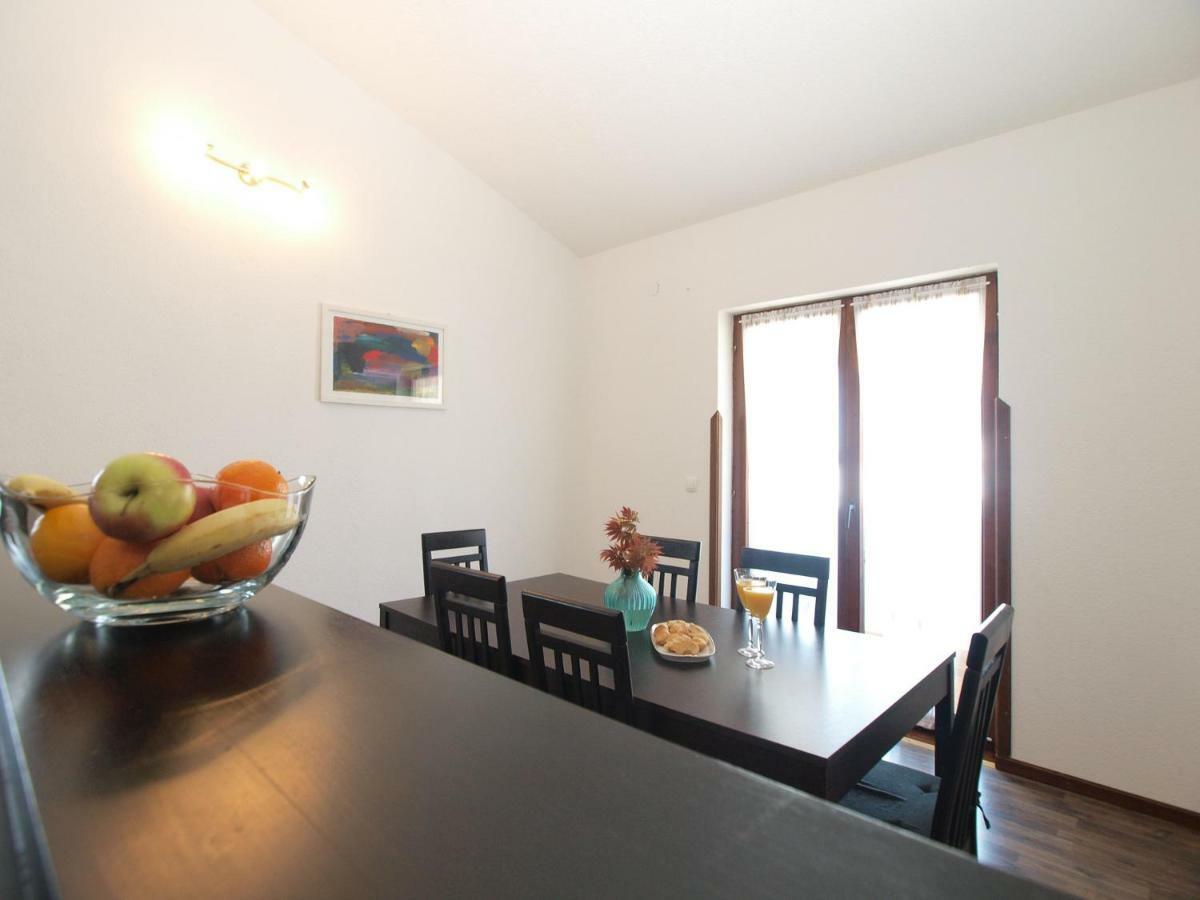 Apartemnts Guido 762 Pjescana Uvala Exterior photo