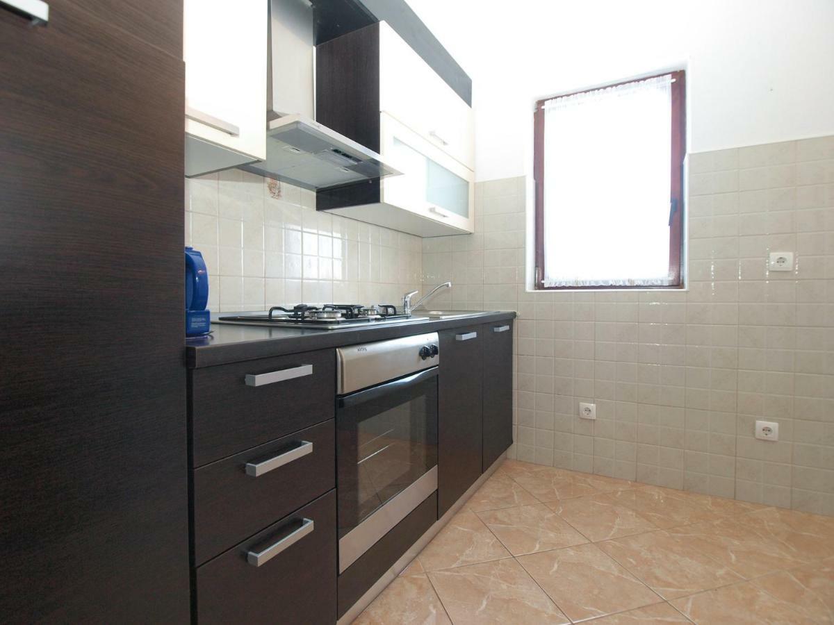 Apartemnts Guido 762 Pjescana Uvala Exterior photo