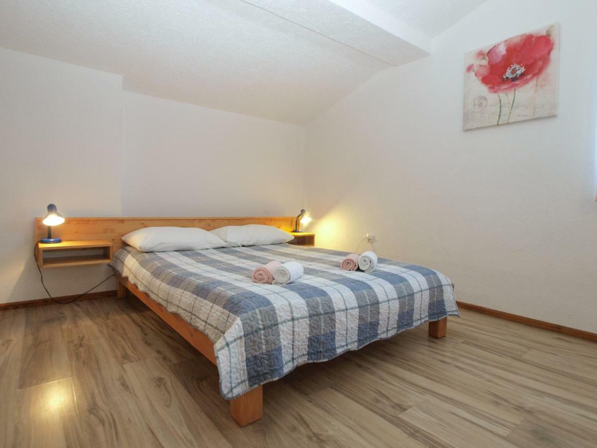 Apartemnts Guido 762 Pjescana Uvala Exterior photo