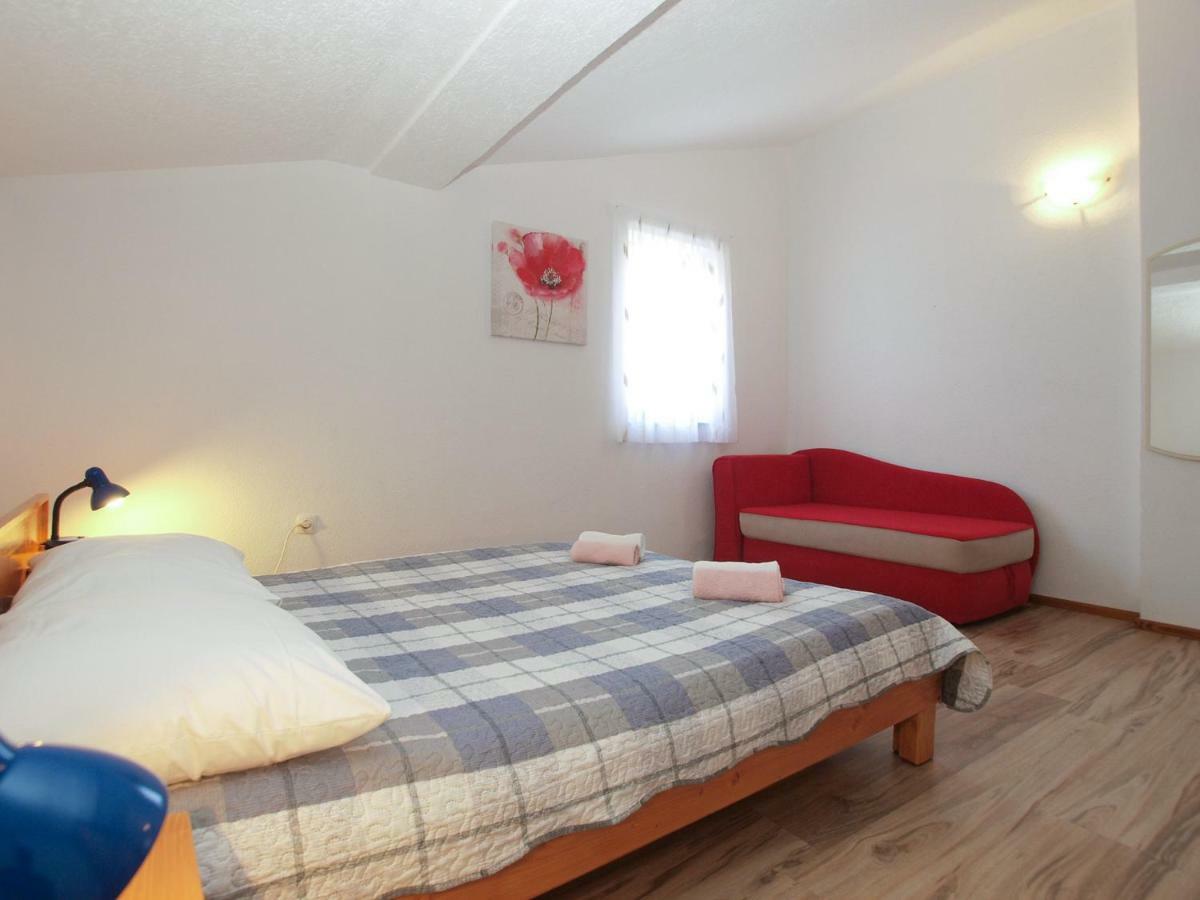 Apartemnts Guido 762 Pjescana Uvala Exterior photo