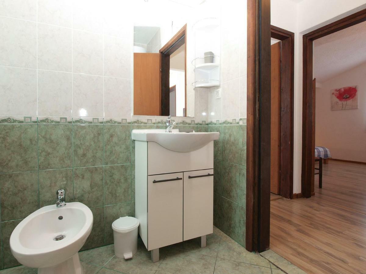 Apartemnts Guido 762 Pjescana Uvala Exterior photo